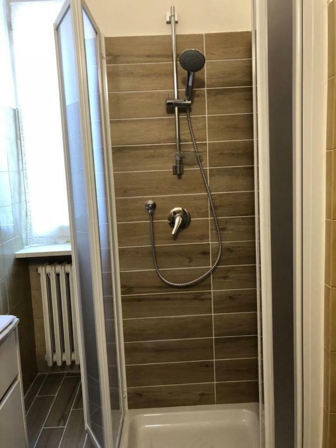 Apartamento Bed & Roses “Gege” La Morra Exterior foto